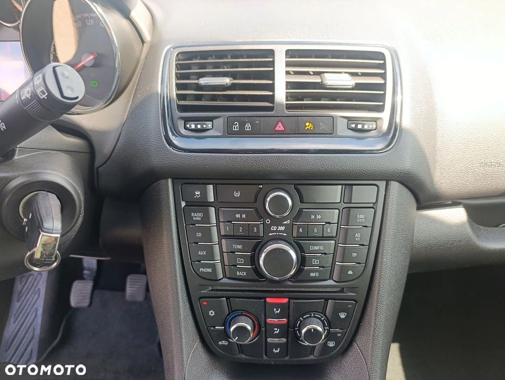 Opel Meriva 1.3 CDTI EcoFLEX Innovation - 22