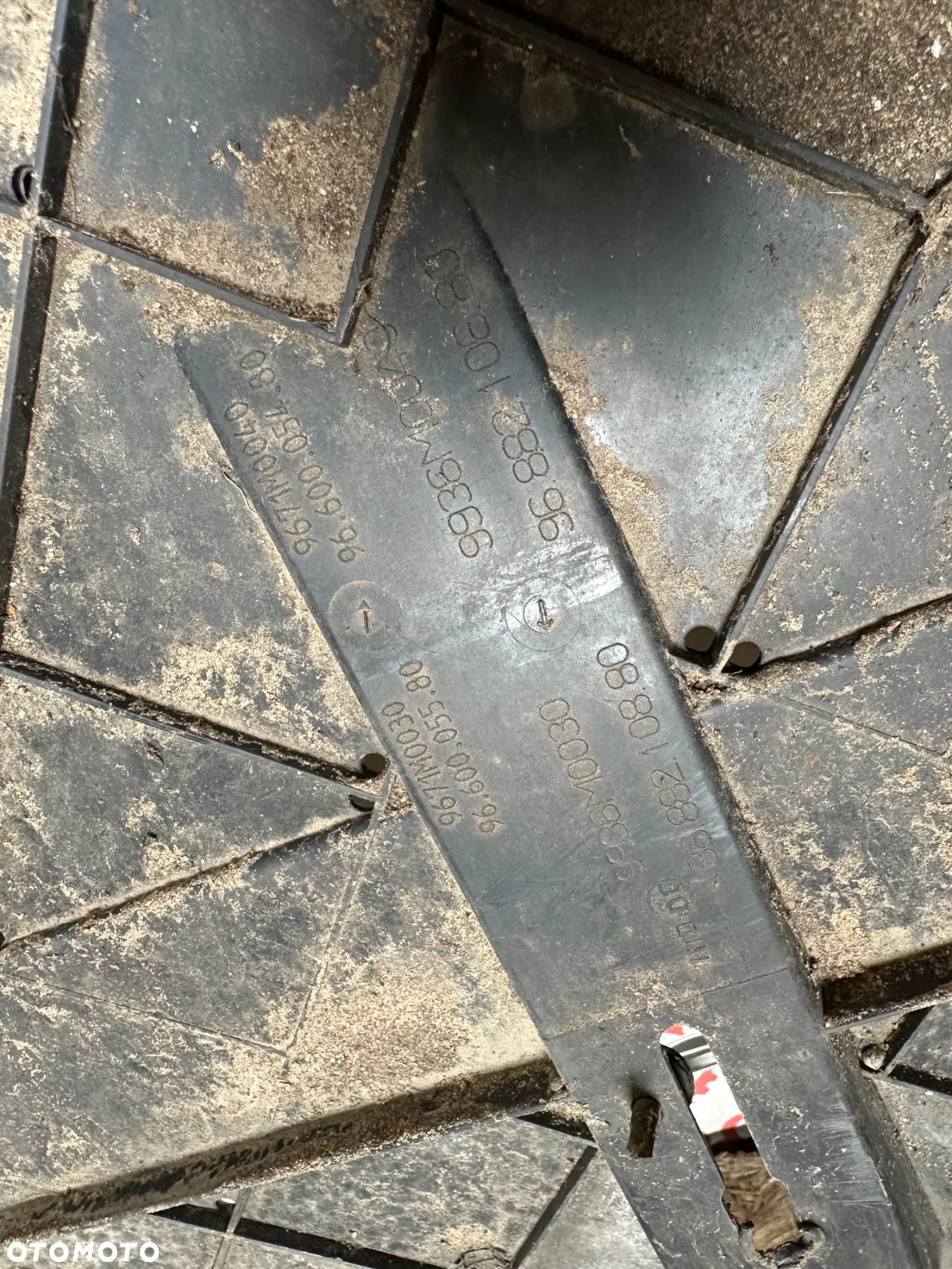 OSŁONA POD ZDERZAK CITROEN C4 PICASSO  LIFT 9688210880 - 4