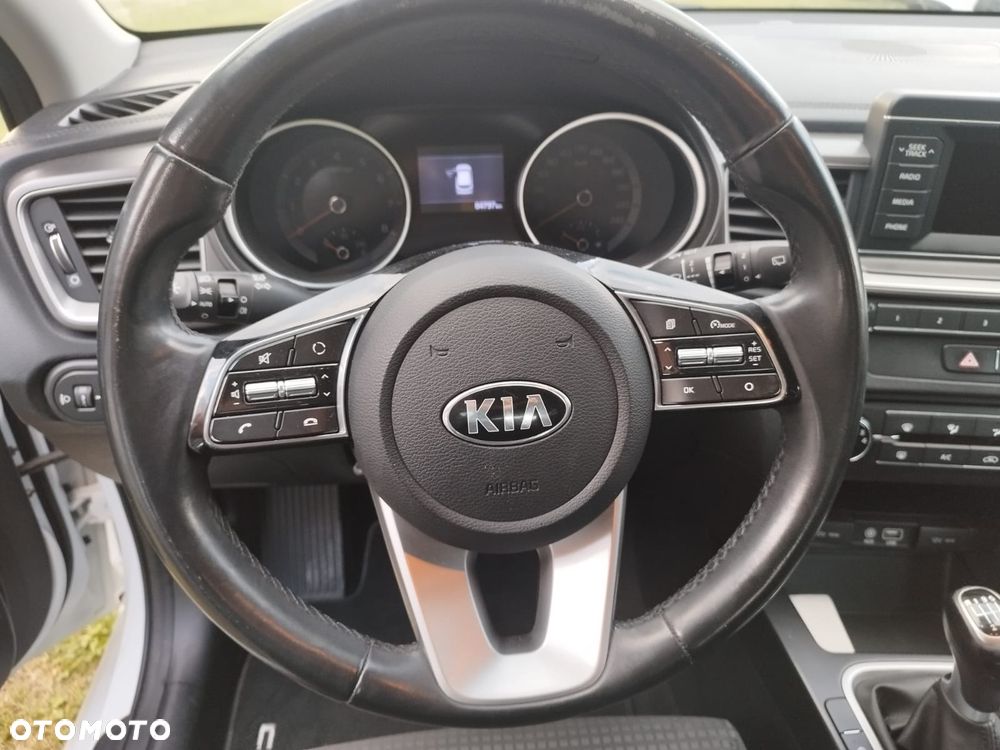 Kia Ceed 1.0 T-GDI ISG Platinum Edition - 22