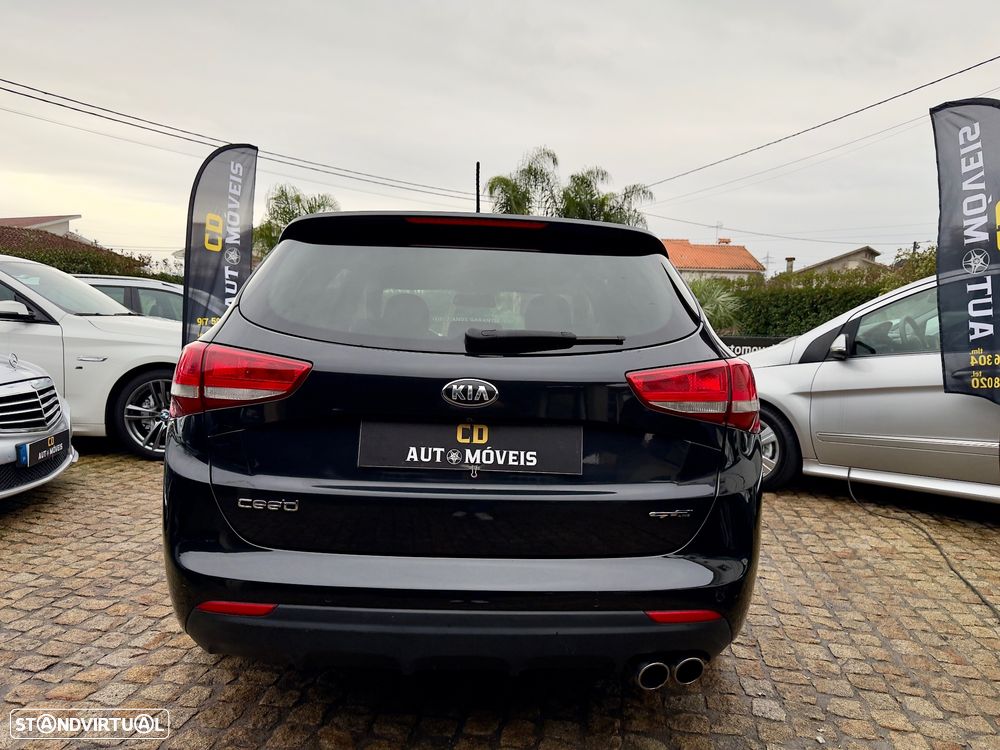 Kia Ceed SW 1.6 CRDi GT Line - 20