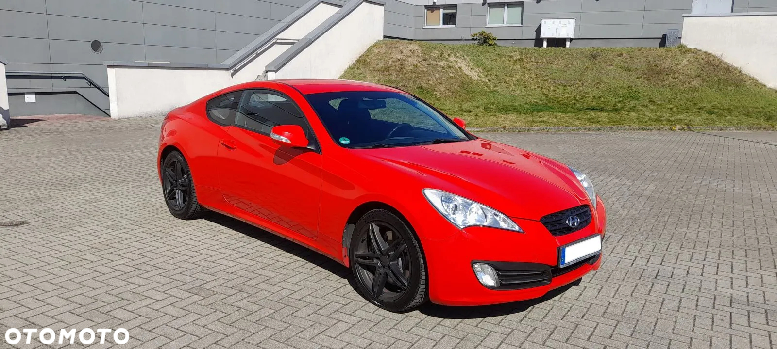 Hyundai Genesis Coupe 2.0 T - 3