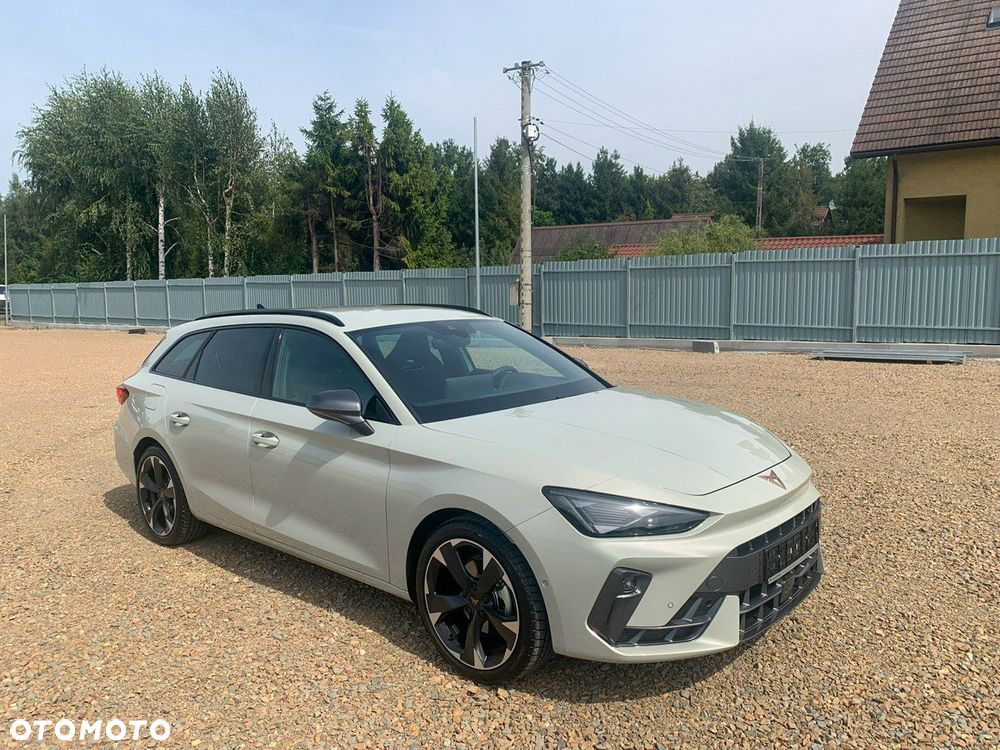 Cupra Leon Sportstourer - 3