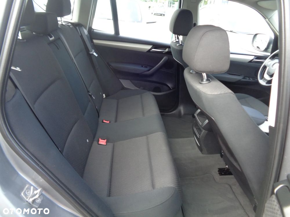 BMW X3 xDrive20d - 18