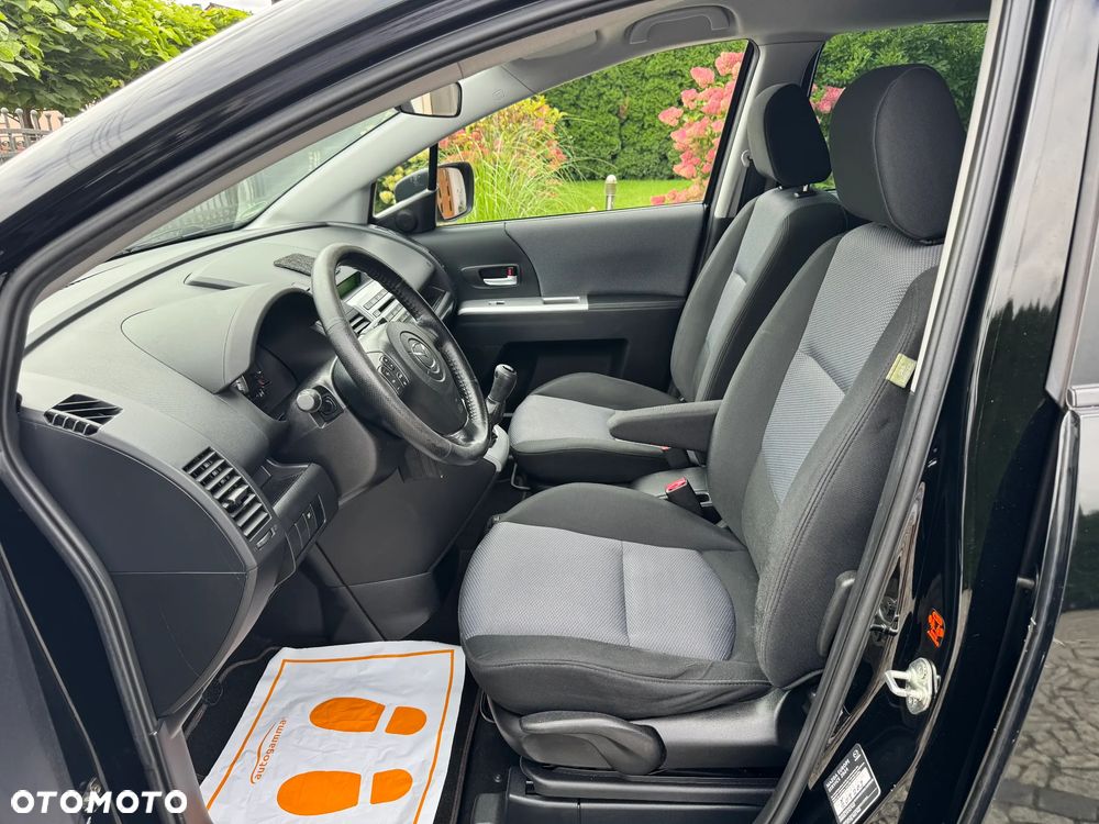 Mazda 5 2.0 Active - 28