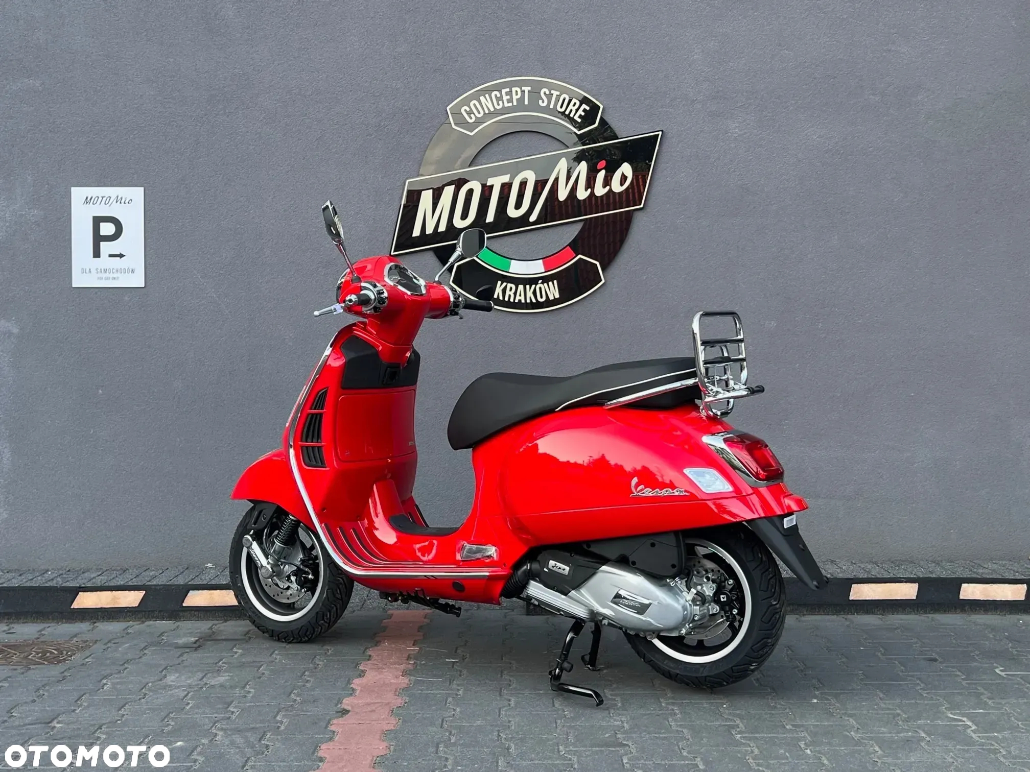 Vespa GTS - 7