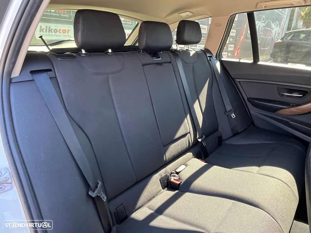 BMW 320 d Efficient Dynamics Edition Modern Line - 46