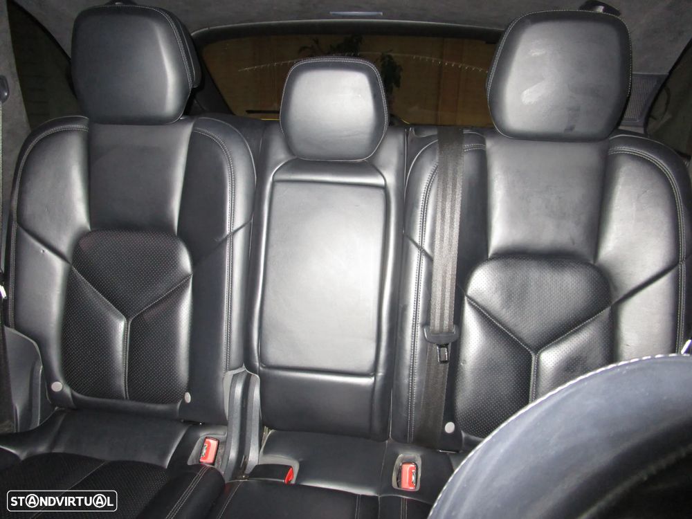 Porsche Cayenne S Tiptronic S - 27