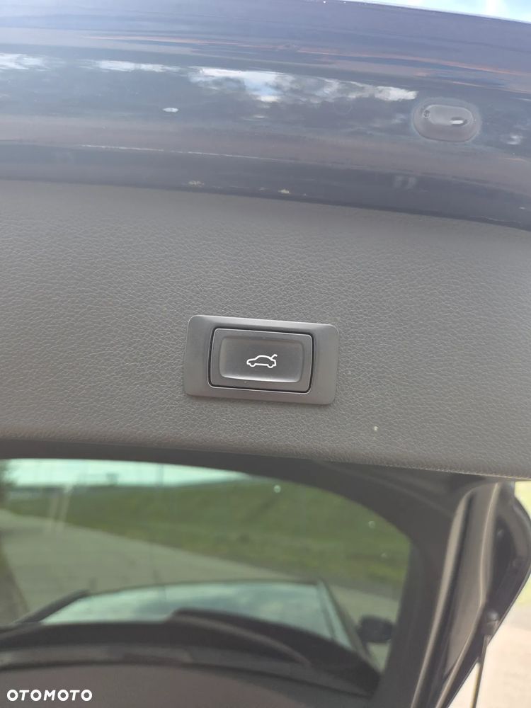 Audi A6 Avant 3.0 TDI DPF quattro S tronic - 15