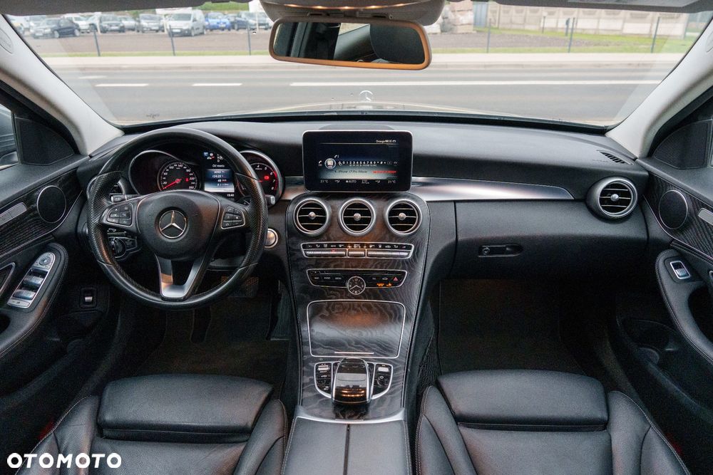 Mercedes-Benz Klasa C 350 e 7G-TRONIC Avantgarde - 24
