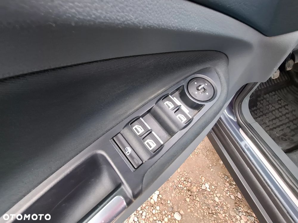 Ford C-MAX 2.0 TDCi Edition - 12