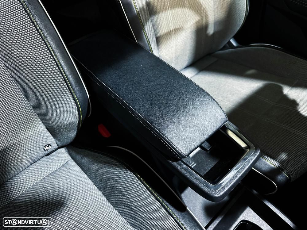Renault Mégane E-Tech EV60 Techno - 25