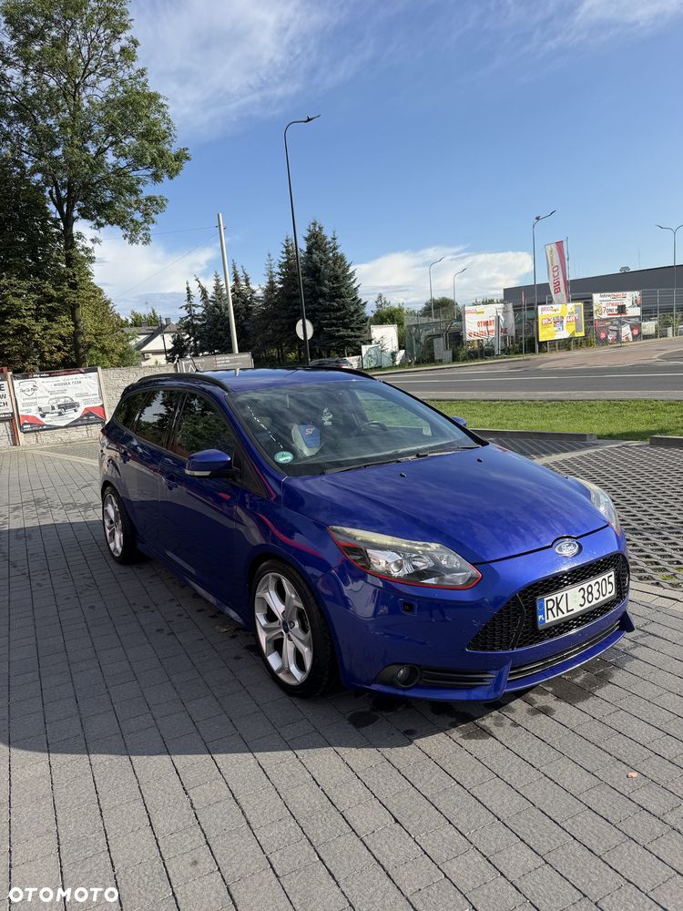 Ford Focus - 3