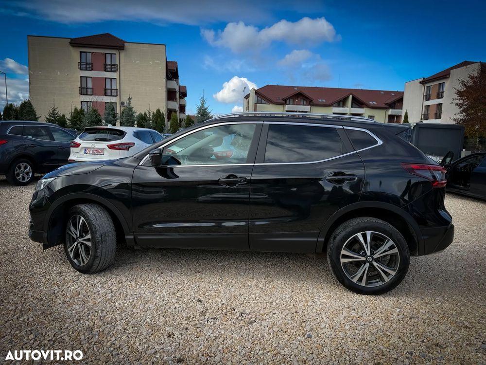 Nissan Qashqai 1.7 dCi Xtronic ALL-MODE 4x4i TEKNA - 6