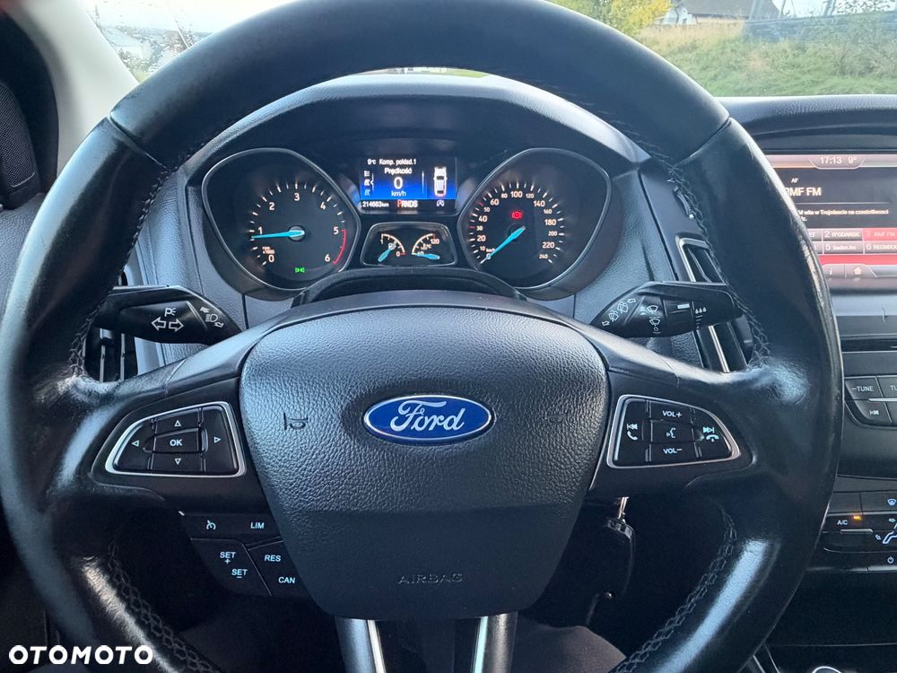 Ford Focus - 13
