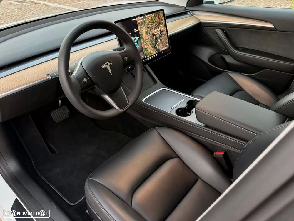 Tesla Model 3 Standard Range Plus RWD - 5