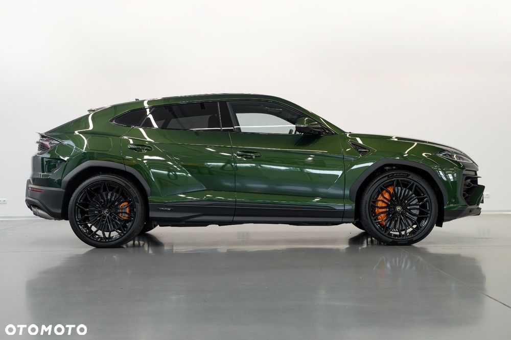 Lamborghini Urus - 8