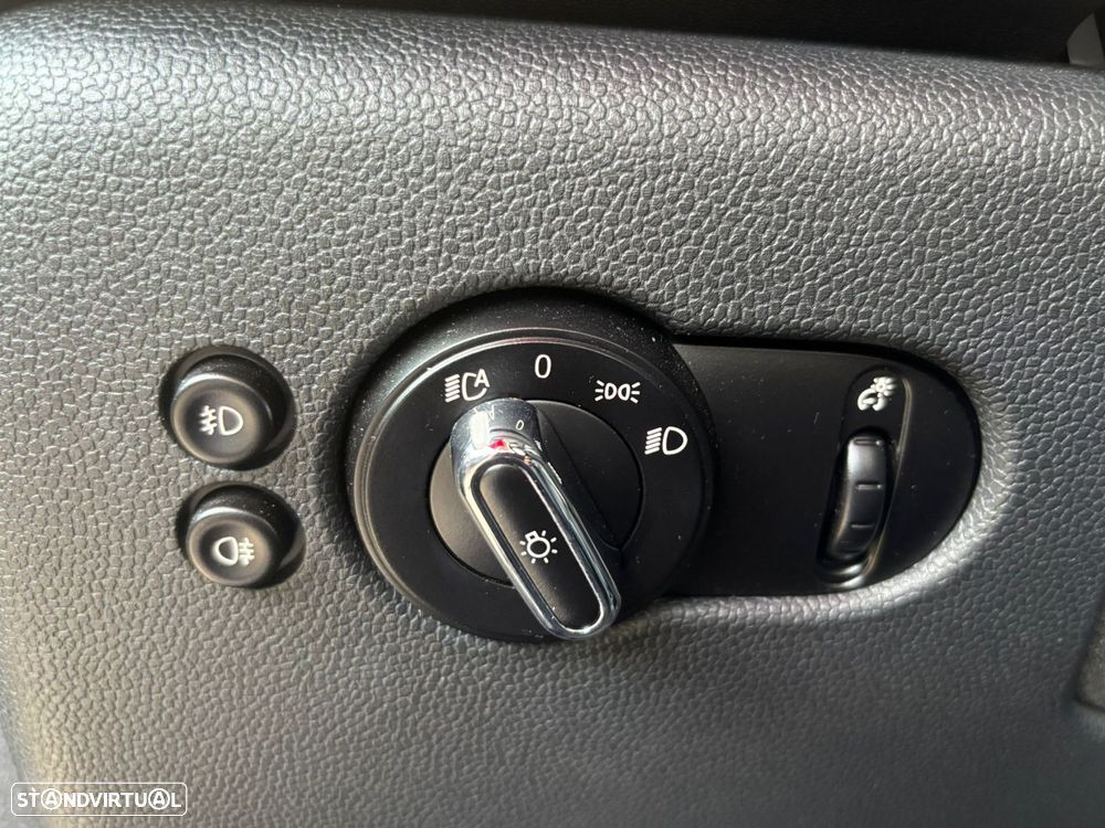 MINI 3 Portas Cooper S Auto Desportiva - 9