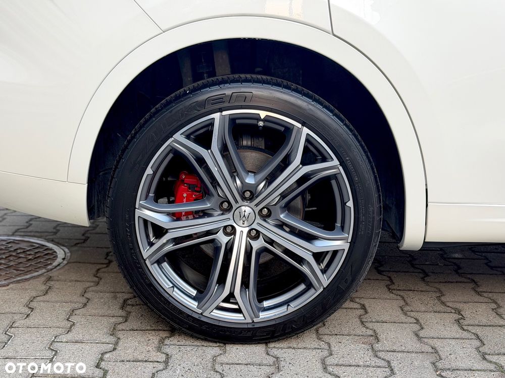 Maserati Levante S Q4 GranLusso - 15