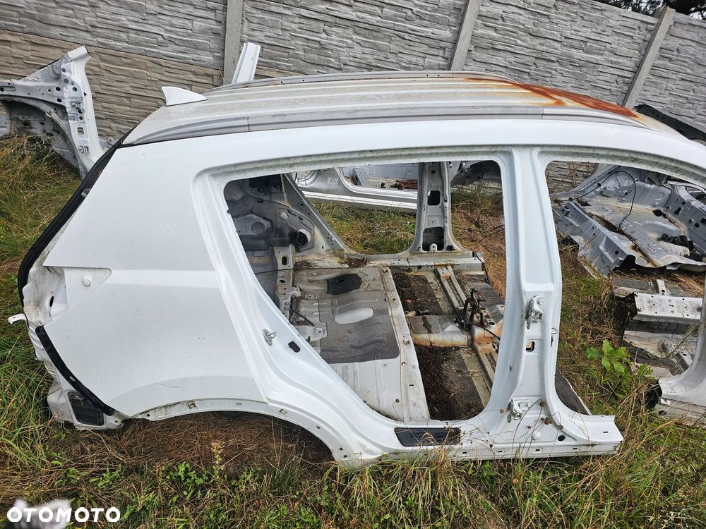 DUPA TYŁ BŁOTNIK LEWY PRAWY PAS WANNA DACH KIA SPORTAGE III - 2