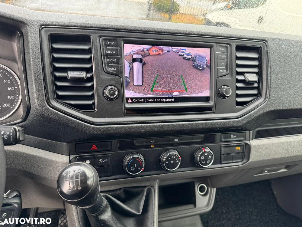 Volkswagen CRAFTER - 10