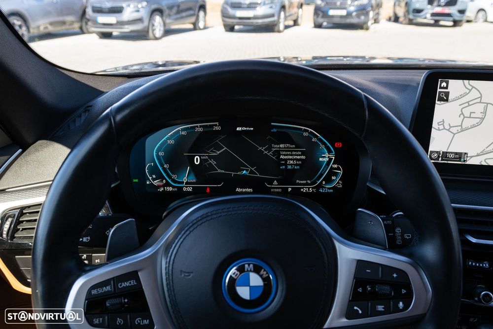 BMW 530 e Pack Desportivo M - 18