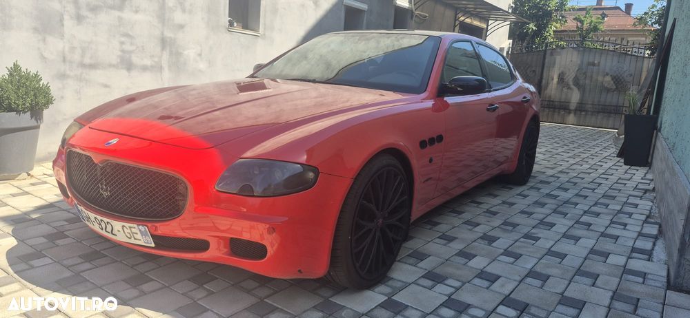 Maserati Quattroporte - 1