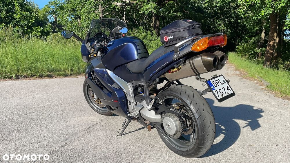 Aprilia RST - 2
