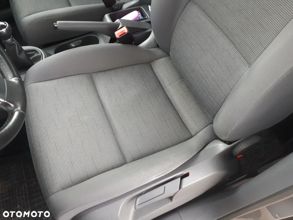 Volkswagen Touran 1.6 United - 18