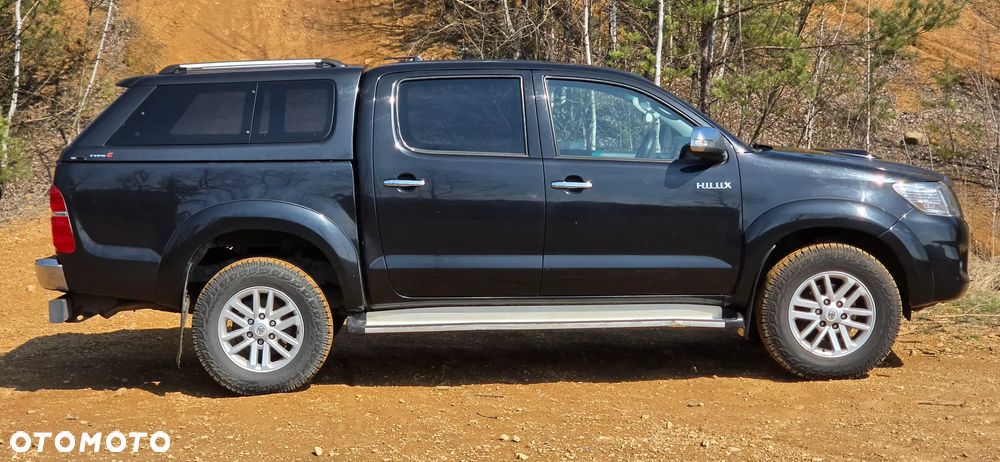 Toyota Hilux 3.0 D-4D Adventure - 3