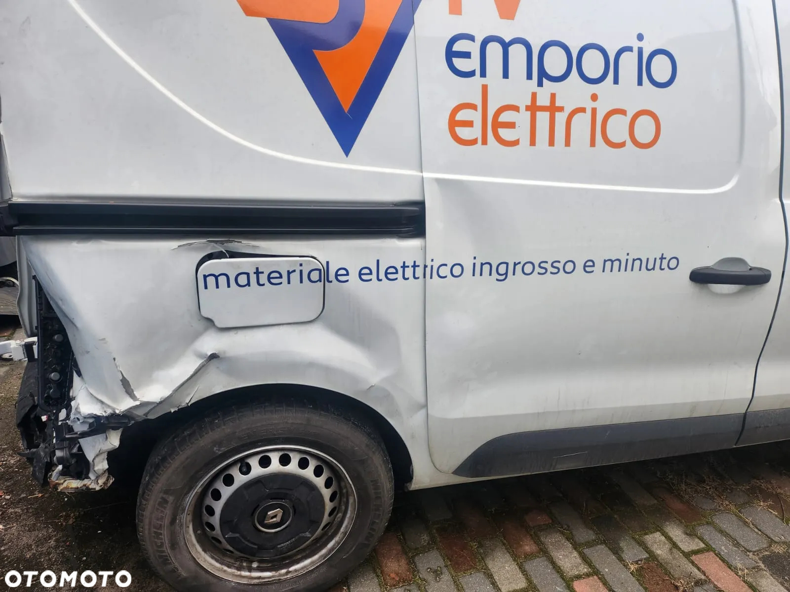Renault EXPRESS - 11