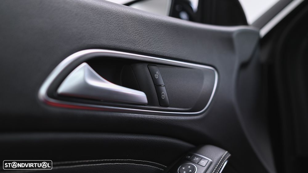 Mercedes-Benz CLA 200 d Shooting Brake Urban Aut. - 49