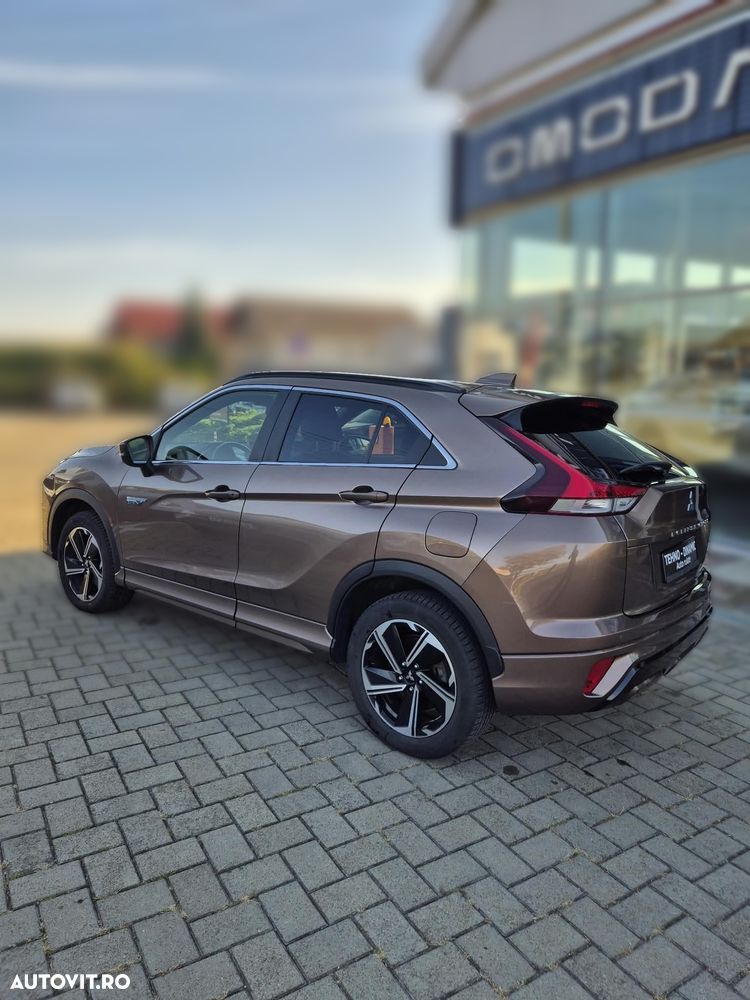 Mitsubishi Eclipse-Cross 4WD Plus - 4