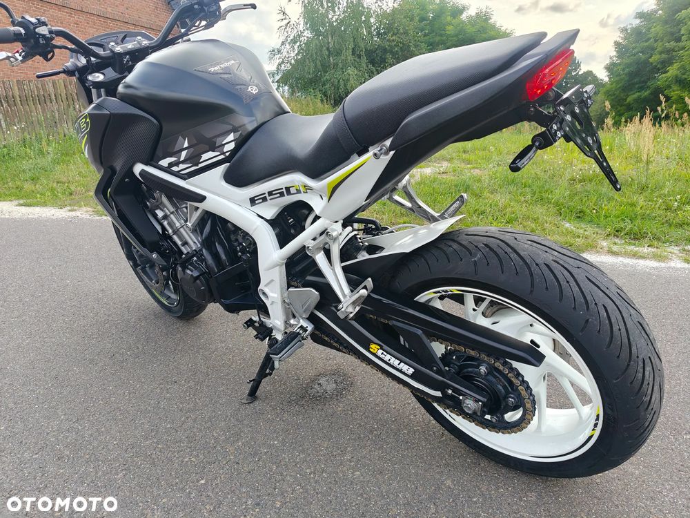Honda CBF - 9