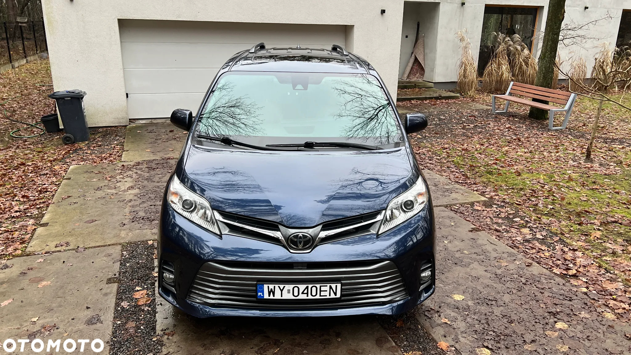 Toyota Sienna 3.5 V6 - 6