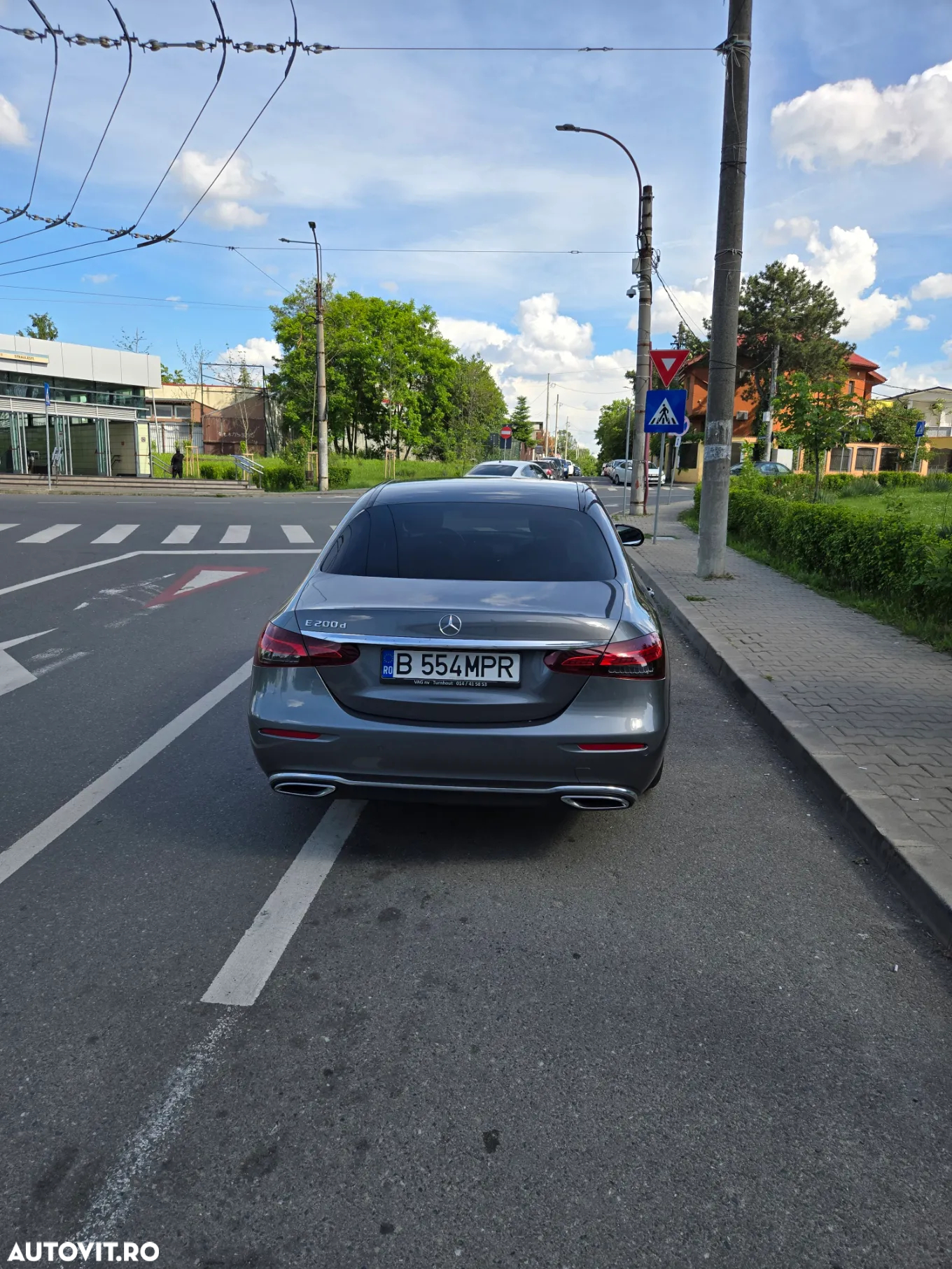 Mercedes-Benz E 200 d 9G-TRONIC Avantgarde - 7