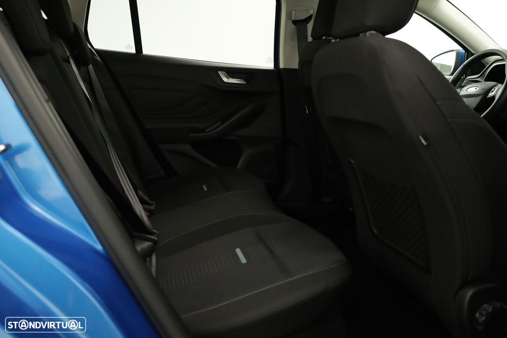 Ford Focus SW 1.0 EcoBoost MHEV Active X - 22