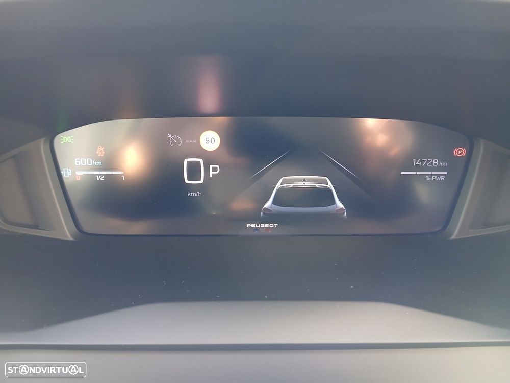 Peugeot 208 - 9