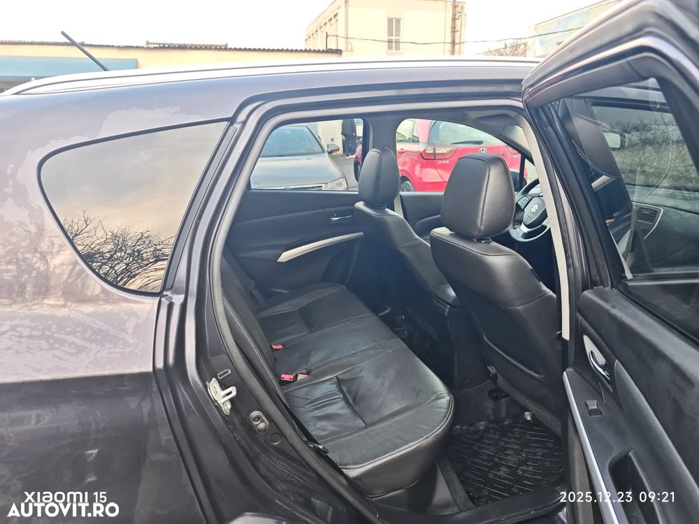 Suzuki S-Cross 1.6 DDIS Allgrip Comfort+ - 7