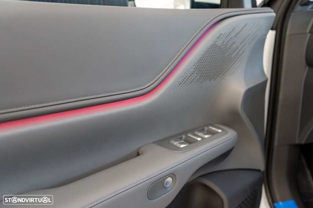 Xpeng G6 68.5 kWh Standard Range - 29