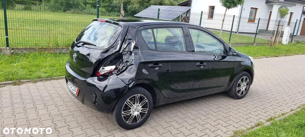 Hyundai i20 - 8