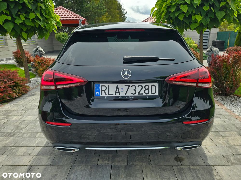 Mercedes-Benz Klasa A 180 Edition 1 7G-DCT - 27