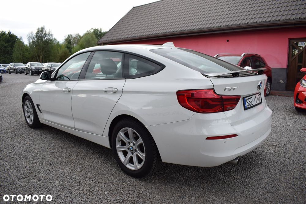 BMW 3GT 318d Business Edition - 4