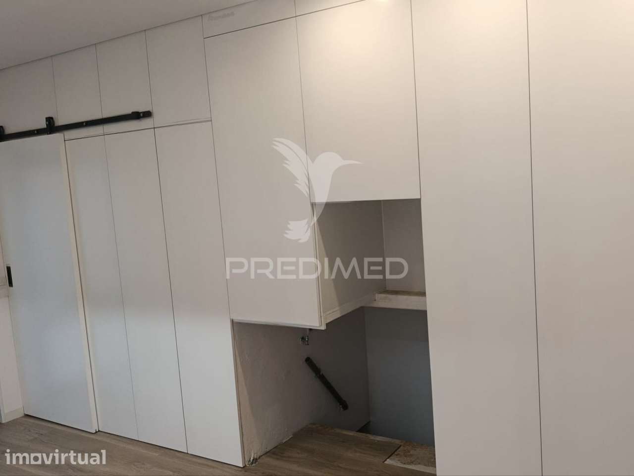 T0 Moderno com Garagem Privativa em Aveiro | A 2 Minutos da Univers... - Grande imagem: 5/10