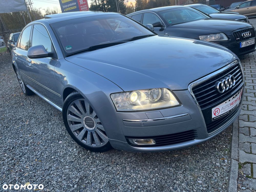 Audi A8 - 2