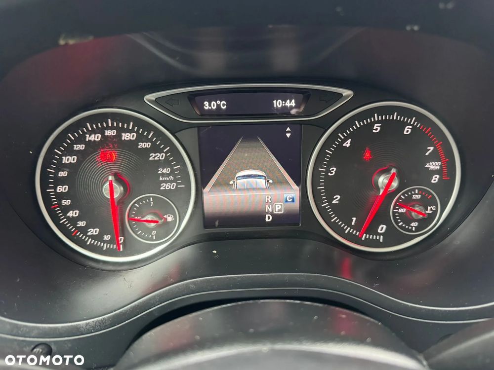 Mercedes-Benz Klasa B 250 4Matic 7G-DCT UrbanStyle Edition - 26