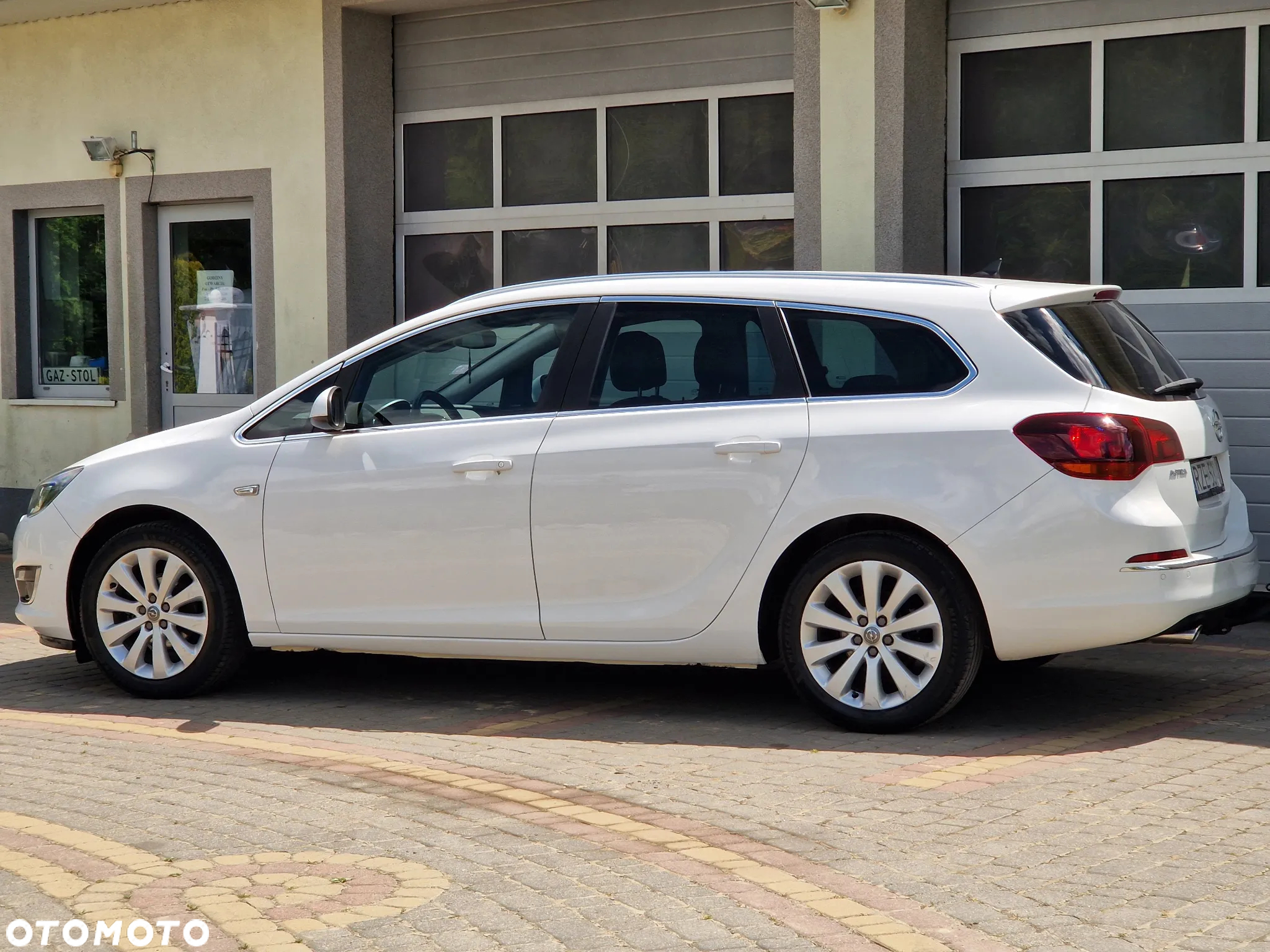 Opel Astra 1.4 Turbo Cosmo - 10