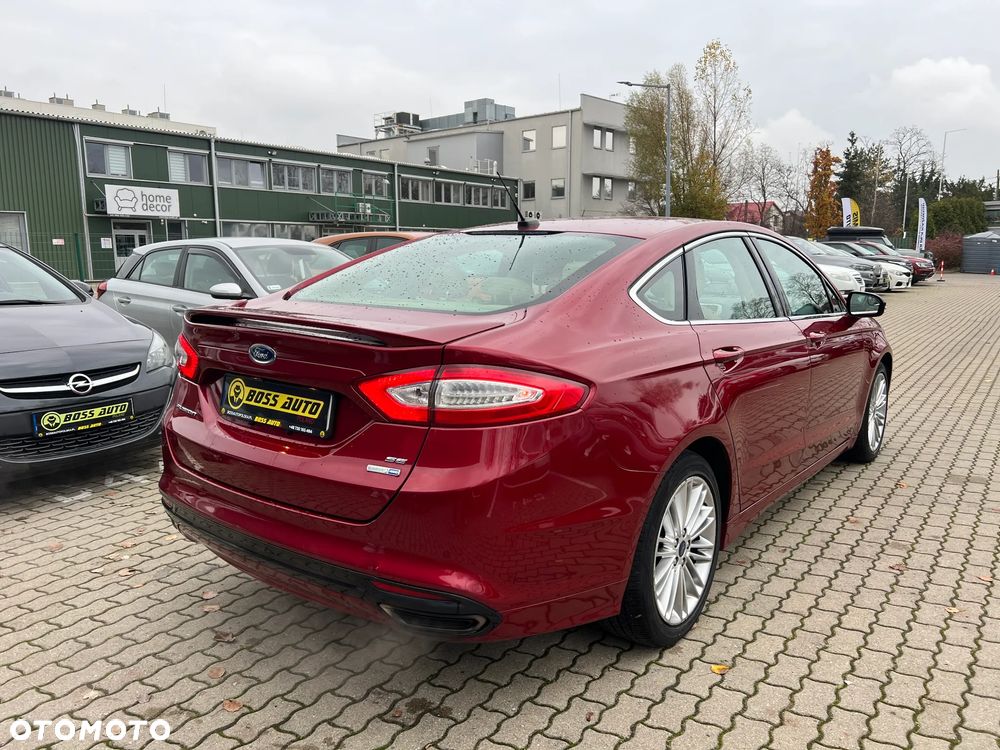 Ford Fusion - 9