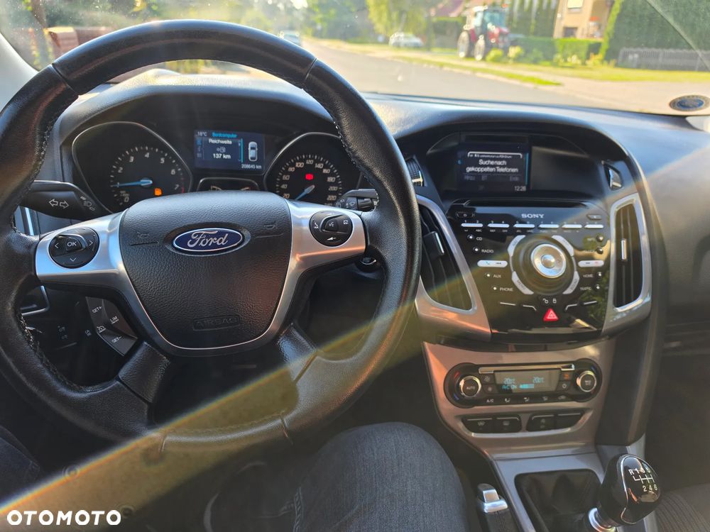 Ford Focus 1.6 EcoBoost Start-Stopp-System SYNC Edition - 13