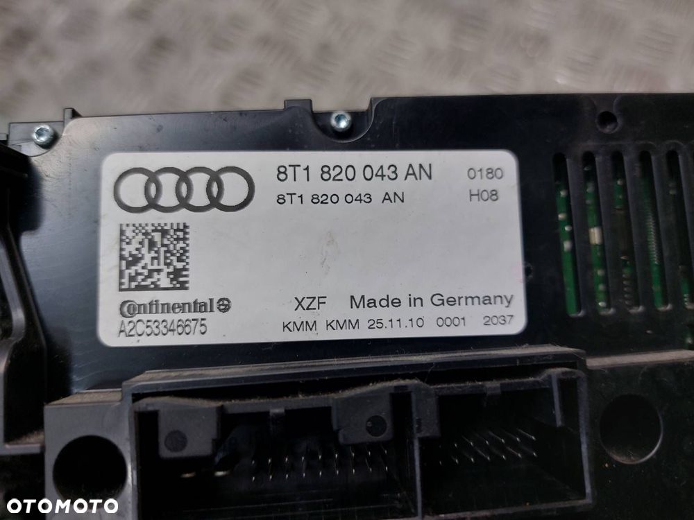 PANEL NAWIEWU AUDI A4 B8 8T1820043AN - 3