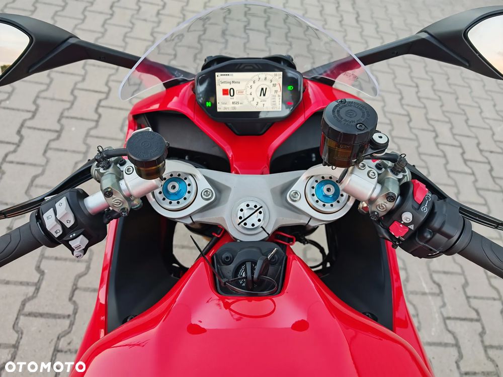 Ducati SuperSport - 8